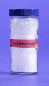 OptiMSM® na viervoudige destillatie. Er zijn geen verontreinigingen meer aanwezig. Het resultaat is nagenoeg 100% zuivere MSM.